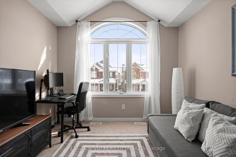 Photo 21 at 166 Lily Pond Street, Emerald Meadows/Trailwest, Kanata