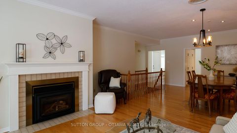 Photo 7 at 50 Grand Cedar Court E, Stittsville (Central), Stittsville