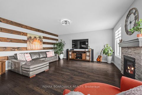 Photo 13 at 353 Sweetclover Way, Avalon West, Orleans