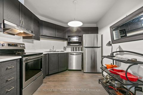 Photo 8 at A - 176 Sherway Drive, Nepean (Pheasant Run), Ottawa