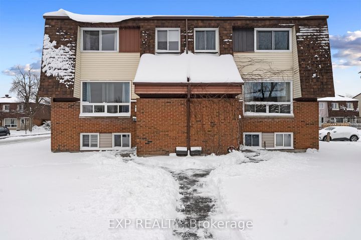 Photo 0 at 52 - 44A Woodvale Green, Nepean (Craig Henry/Woodvale), Ottawa