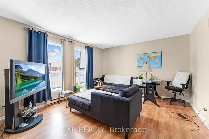 Photo 9 at 52 - 44A Woodvale Green, Nepean (Craig Henry/Woodvale), Ottawa