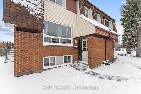 Photo 2 at 52 - 44A Woodvale Green, Nepean (Craig Henry/Woodvale), Ottawa