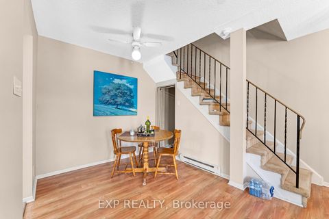 Photo 7 at 52 - 44A Woodvale Green, Nepean (Craig Henry/Woodvale), Ottawa