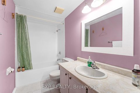 Photo 13 at 52 - 44A Woodvale Green, Nepean (Craig Henry/Woodvale), Ottawa