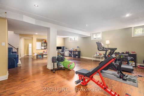 Photo 34 at 38 Oradea Crescent, Richmond, Stittsville