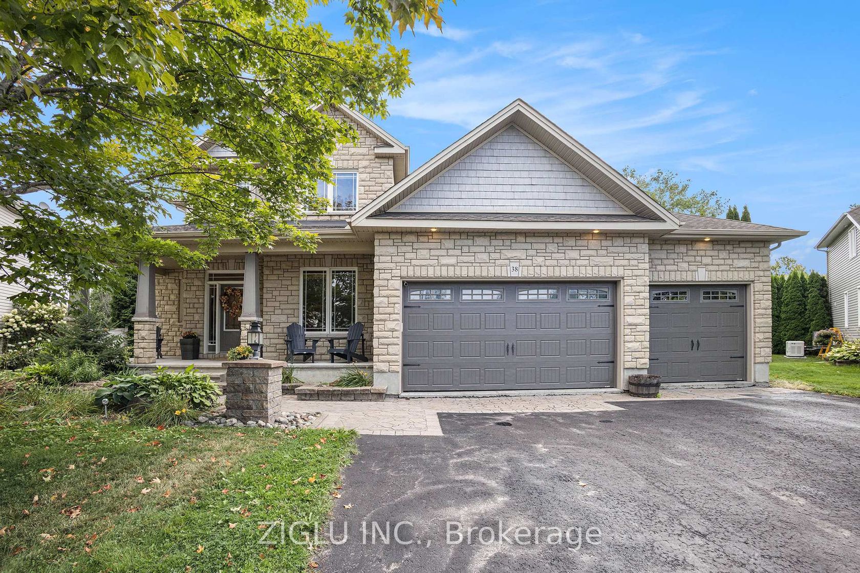 38 Oradea Crescent, Richmond, Stittsville 2