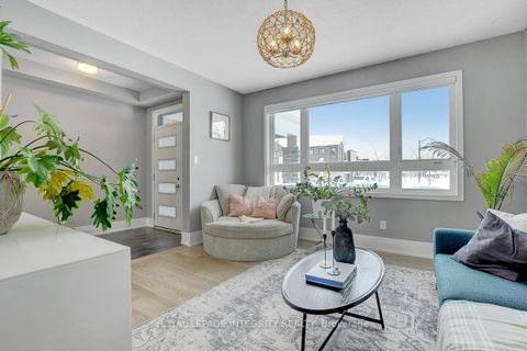 Photo 2 at 129 Reliance Ridge, Emerald Meadows/Trailwest, Kanata