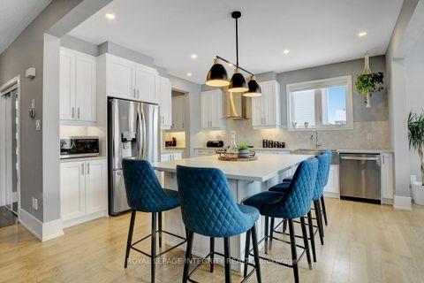 Photo 13 at 129 Reliance Ridge, Emerald Meadows/Trailwest, Kanata