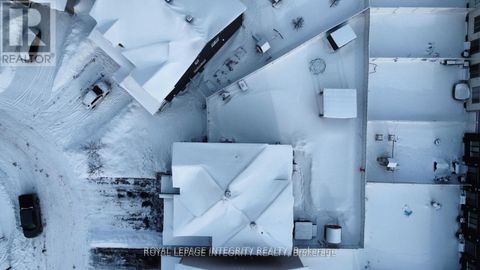 Photo 42 at 129 Reliance Ridge, Emerald Meadows/Trailwest, Kanata