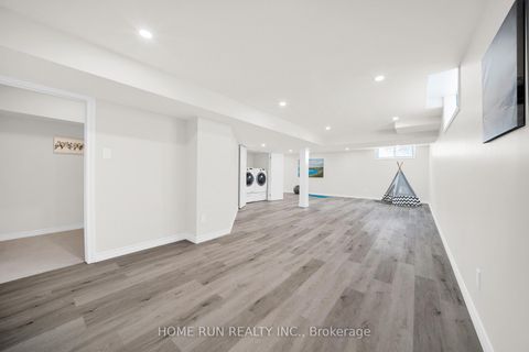 Photo 46 at 531 Bretby Crescent, Nepean (Cedargrove/Fraserdale), Ottawa