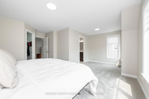 Photo 17 at 448 Rochefort Circle, Avalon West, Orleans