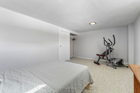 Photo 20 at D - 20 Benlea Drive, Nepean (Tanglewood), Ottawa