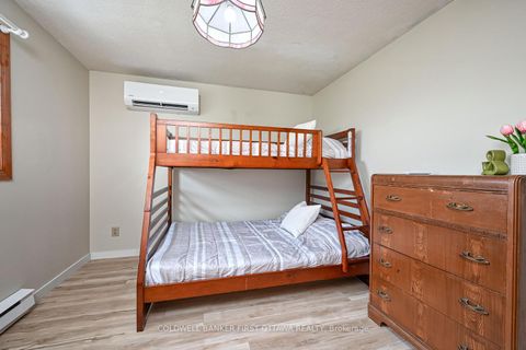 Photo 25 at 22 Poole Creek Crescent, Fringewood, Stittsville