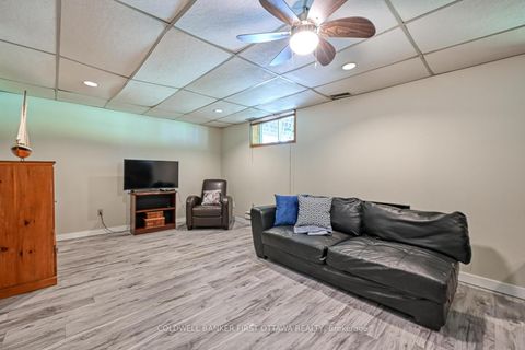 Photo 28 at 22 Poole Creek Crescent, Fringewood, Stittsville