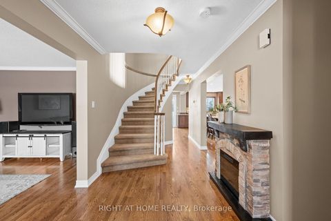 Photo 5 at 21 SLADE Crescent, Kanata Lakes/Heritage Hills, Kanata