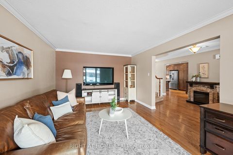 Photo 6 at 21 SLADE Crescent, Kanata Lakes/Heritage Hills, Kanata