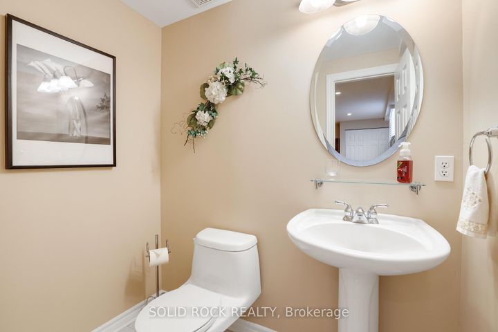 Photo 30 at 26 Paula Crescent, Nepean (Sheahan Estates/Trend Village), Ottawa