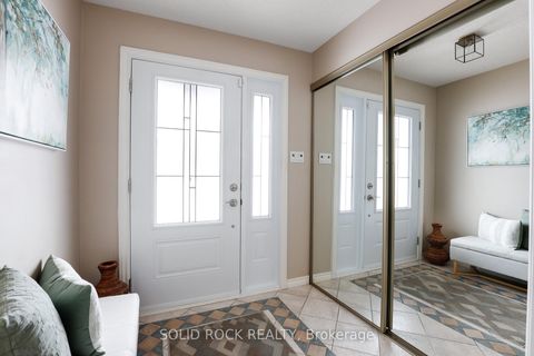 Photo 3 at 26 Paula Crescent, Nepean (Sheahan Estates/Trend Village), Ottawa