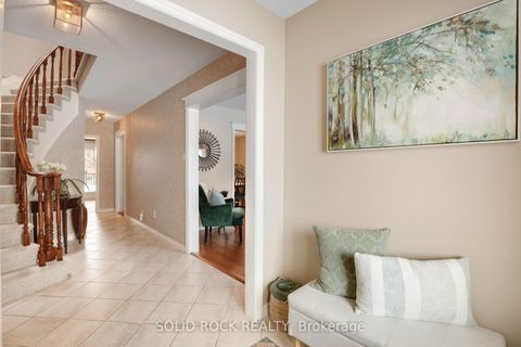 Photo 4 at 26 Paula Crescent, Nepean (Sheahan Estates/Trend Village), Ottawa