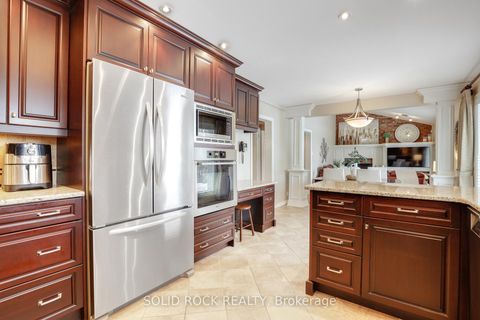 Photo 9 at 26 Paula Crescent, Nepean (Sheahan Estates/Trend Village), Ottawa