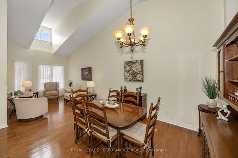 Photo 5 at 49 Peregrine Crescent, Bridlewood, Kanata