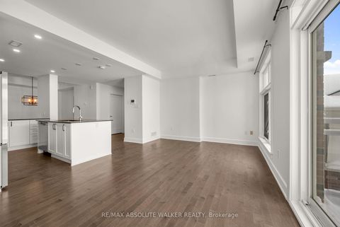 Photo 14 at 101 - 305 Elizabeth Cosgrove Private, Mer Bleue/Bradley Estates/Anderson Park, Orleans