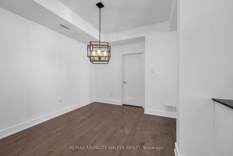 Photo 18 at 101 - 305 Elizabeth Cosgrove Private, Mer Bleue/Bradley Estates/Anderson Park, Orleans