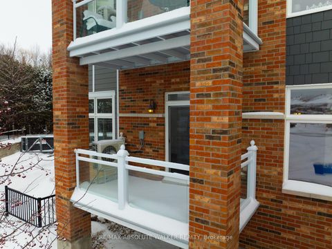 Photo 38 at 101 - 305 Elizabeth Cosgrove Private, Mer Bleue/Bradley Estates/Anderson Park, Orleans