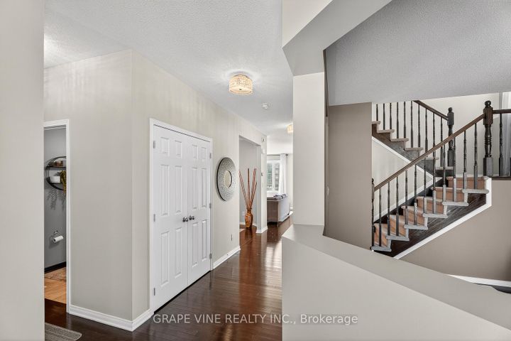 Photo 6 at 112 Sunita Crescent, Nepean (Stonebridge), Ottawa