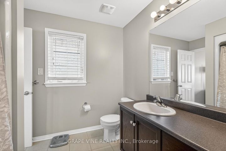 Photo 26 at 112 Sunita Crescent, Nepean (Stonebridge), Ottawa