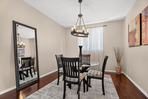 Photo 10 at 112 Sunita Crescent, Nepean (Stonebridge), Ottawa