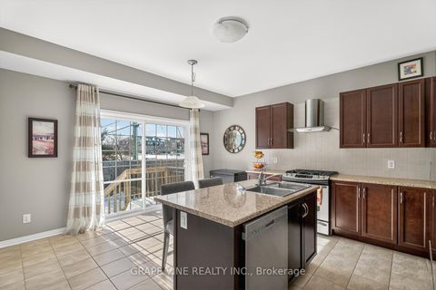 Photo 15 at 112 Sunita Crescent, Nepean (Stonebridge), Ottawa