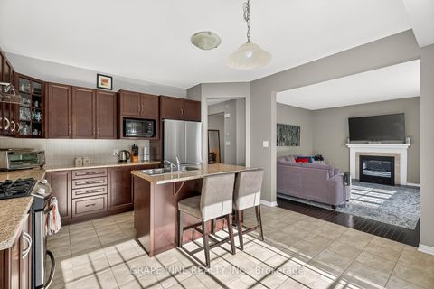 Photo 16 at 112 Sunita Crescent, Nepean (Stonebridge), Ottawa