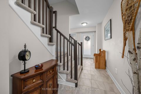 Photo 3 at 342 Twinflower Way, Nepean (Longfields), Ottawa