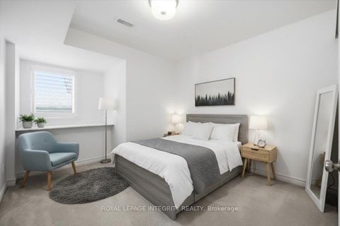 Photo 19 at 41 Carabiner Private, Mer Bleue/Bradley Estates/Anderson Park, Orleans