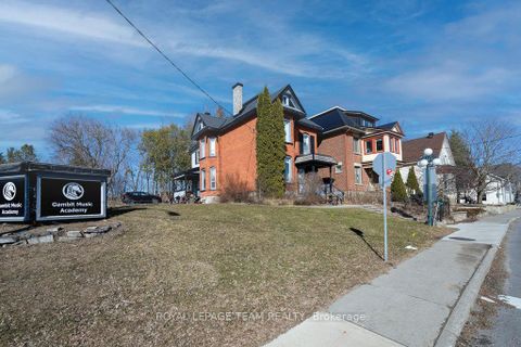 Photo 1 at 422 Donald B Munro Drive, CARP, Carp