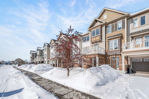 Photo 2 at 330 Sweet Grass Circle, Nepean (Half Moon Bay), Ottawa