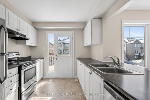 Photo 9 at 330 Sweet Grass Circle, Nepean (Half Moon Bay), Ottawa