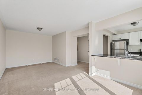 Photo 18 at 330 Sweet Grass Circle, Nepean (Half Moon Bay), Ottawa