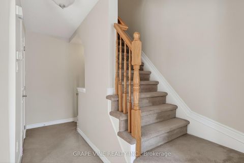 Photo 21 at 330 Sweet Grass Circle, Nepean (Half Moon Bay), Ottawa