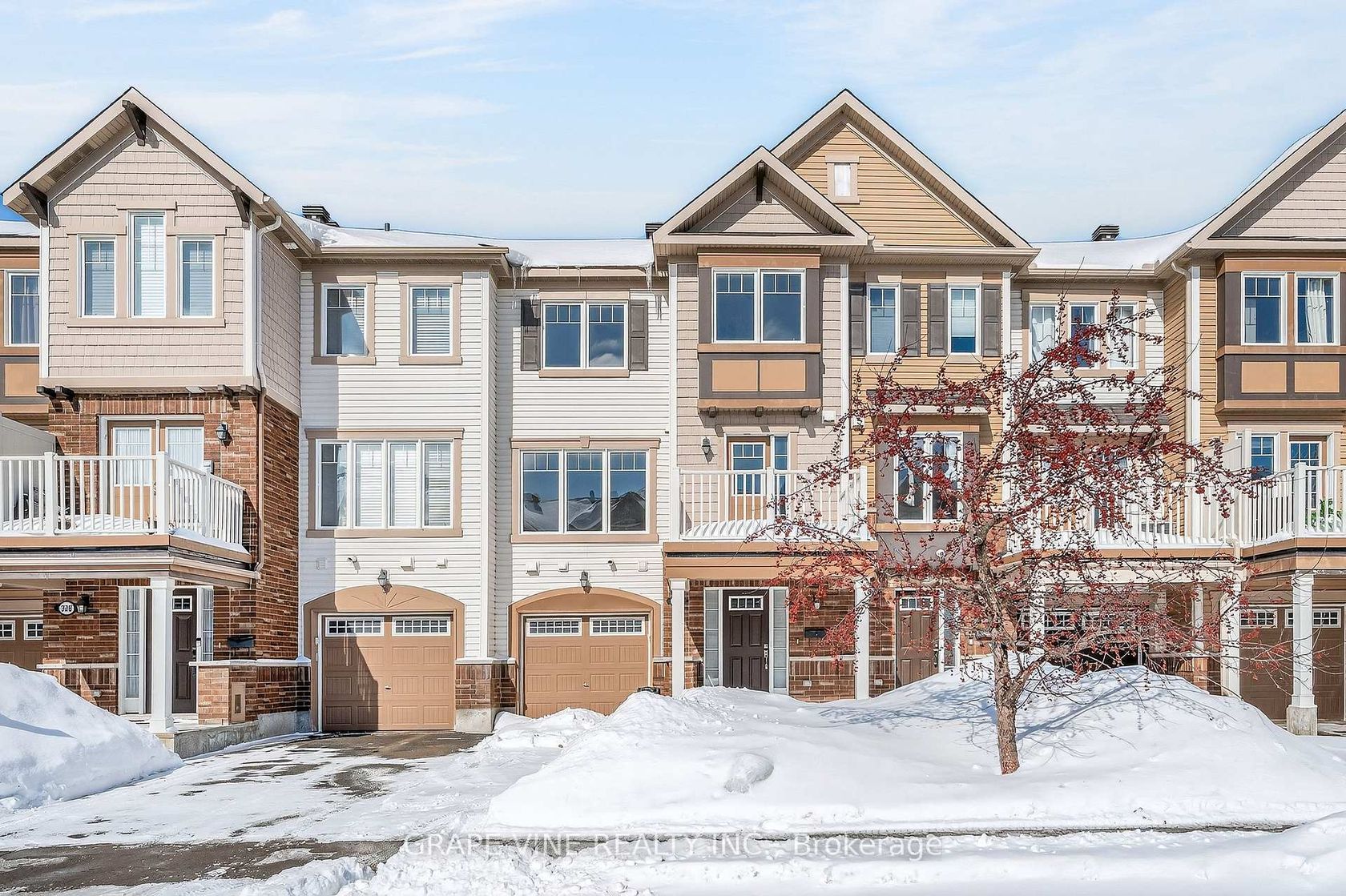 330 Sweet Grass Circle, Nepean (Half Moon Bay), Ottawa 