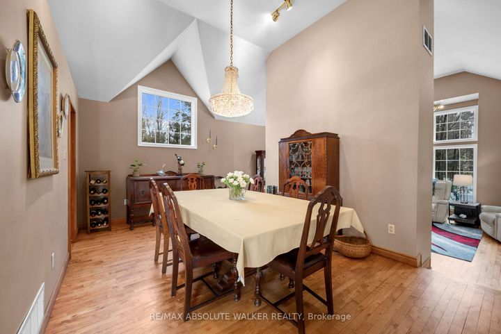 Photo 8 at 7681 Settler's Way, Nepean (Rideau Twp S of Reg Rd 6 W of Mccordick Rd.), Ottawa
