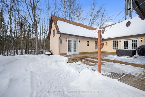 Photo 34 at 7681 Settler's Way, Nepean (Rideau Twp S of Reg Rd 6 W of Mccordick Rd.), Ottawa