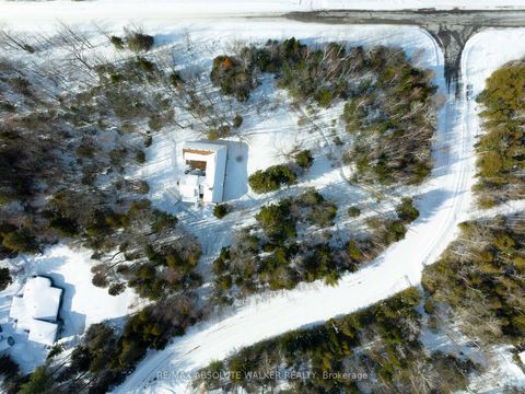 Photo 37 at 7681 Settler's Way, Nepean (Rideau Twp S of Reg Rd 6 W of Mccordick Rd.), Ottawa