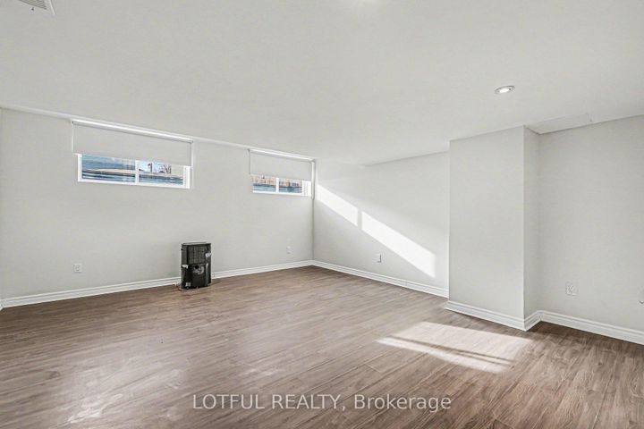 Photo 21 at 513 Paul Metivier Drive, Nepean (Strandherd), Ottawa