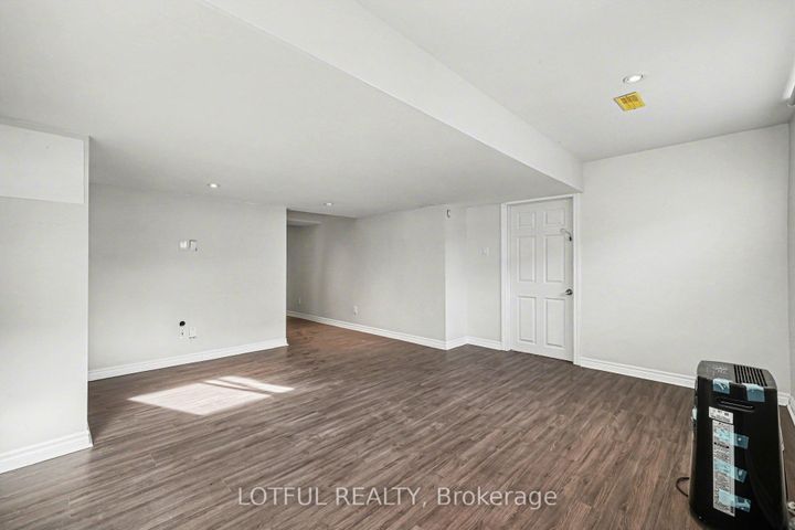 Photo 23 at 513 Paul Metivier Drive, Nepean (Strandherd), Ottawa