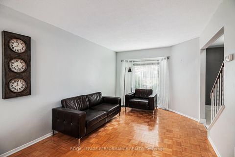 Photo 4 at 6349 St Louis Drive, Hiawatha Park/Convent Glen, Orleans