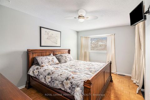 Photo 15 at 6349 St Louis Drive, Hiawatha Park/Convent Glen, Orleans