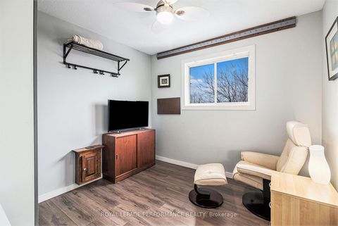 Photo 18 at 6349 St Louis Drive, Hiawatha Park/Convent Glen, Orleans